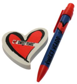 SET PENNA A SFERA C/SCATTO + GOMMA CUORE SWEET YEARS 2